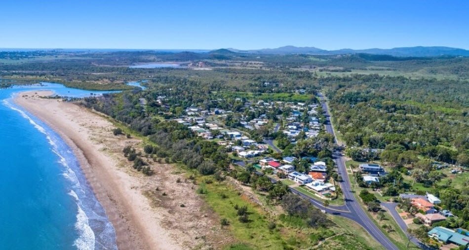 Kinka Beach, Australia
